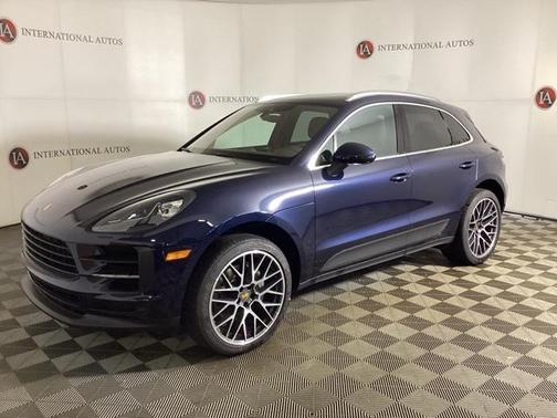 2021 Porsche Macan Base