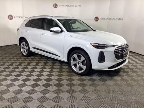 White 2025 Audi Q5 Premium Plus TFSI quattro S tronic