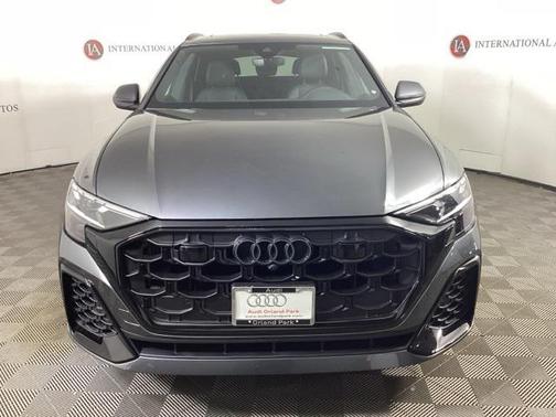 2025 Audi Q8 55 Premium Plus