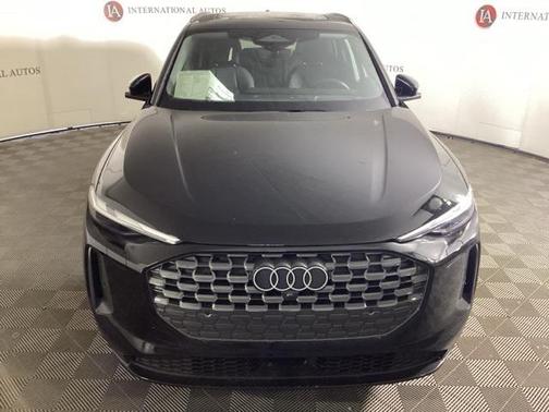 2025 Audi Q5 Premium