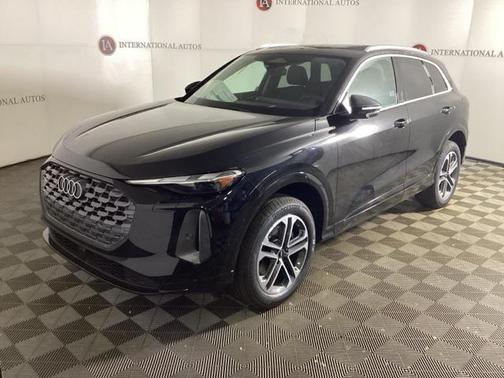2025 Audi Q5 Premium