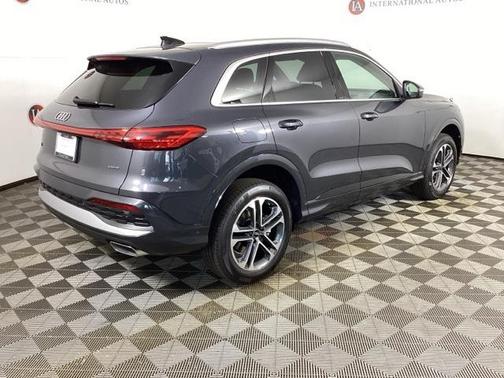 2025 Audi Q5 Premium Plus