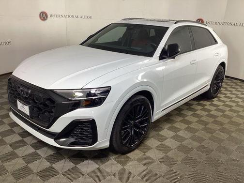 Glacier White Metallic 2025 Audi SQ8 4.0T Prestige