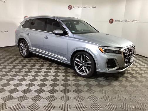 2025 Audi SQ7 4.0T Prestige