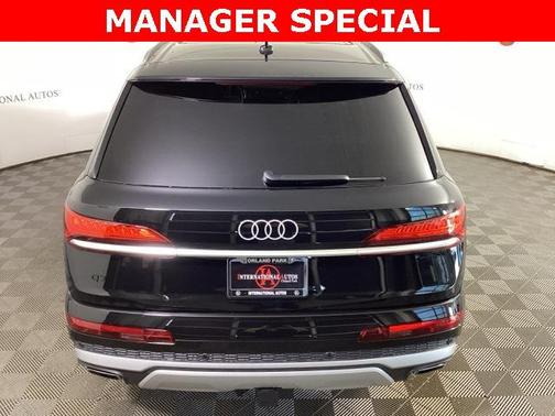 2025 Audi Q7 55 Premium Plus