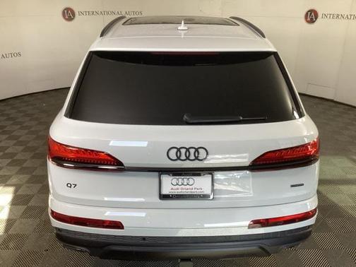 2026 Audi Q7 55 Premium Plus
