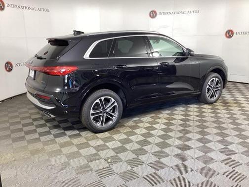 2025 Audi Q5 Premium Plus