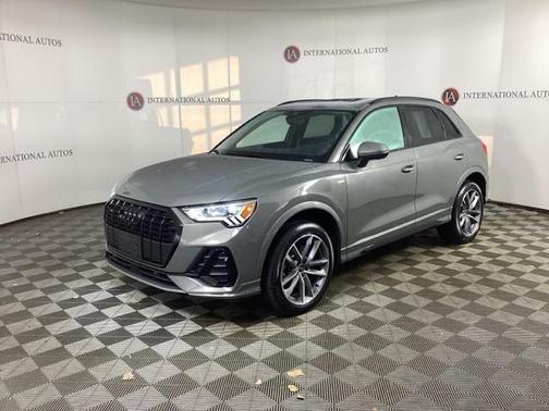 2024 Audi Q3 45 S line Premium Plus