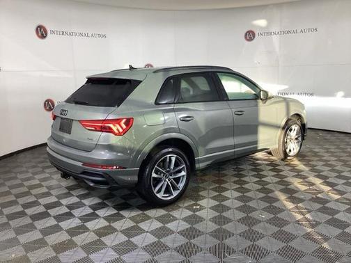 2024 Audi Q3 45 S line Premium Plus