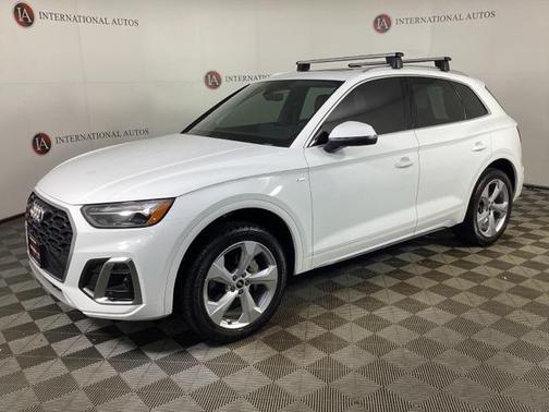 2022 Audi Q5 45 S line Premium Plus