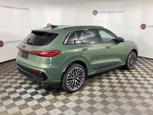 2025 Audi SQ5 3.0T Premium Plus