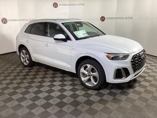 2025 Audi Q5 45 S line Premium Plus