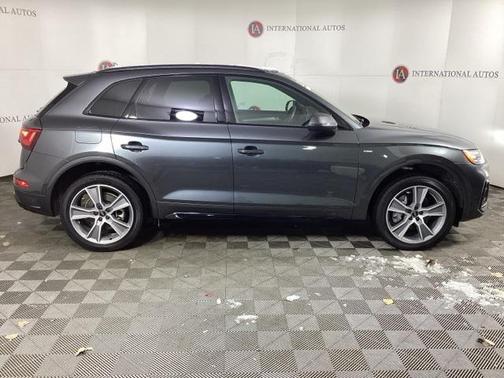 2025 Audi Q5 45 S line Premium