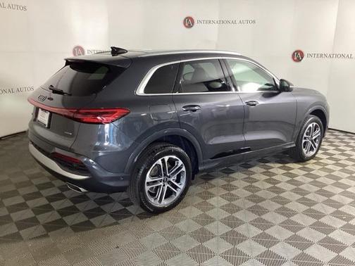 2025 Audi Q5 Premium Plus