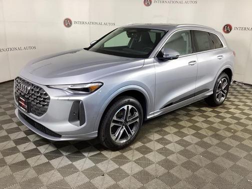 2025 Audi Q5 Premium Plus TFSI quattro S tronic