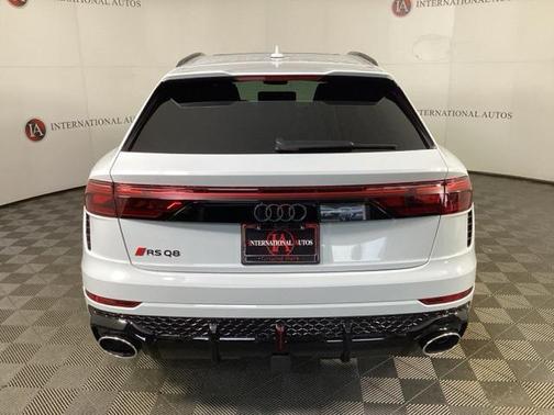 2025 Audi RS Q8 4.0T