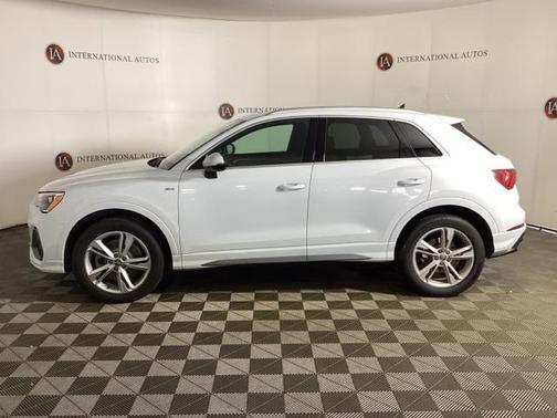 2020 Audi Q3 45 S line Premium