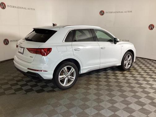 2020 Audi Q3 45 S line Premium