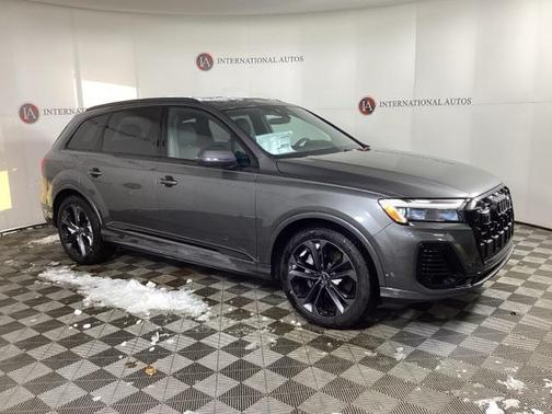 2026 Audi Q7 55 Premium Plus