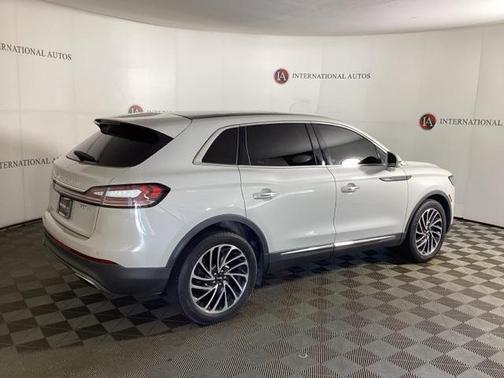 2019 Lincoln Nautilus Reserve