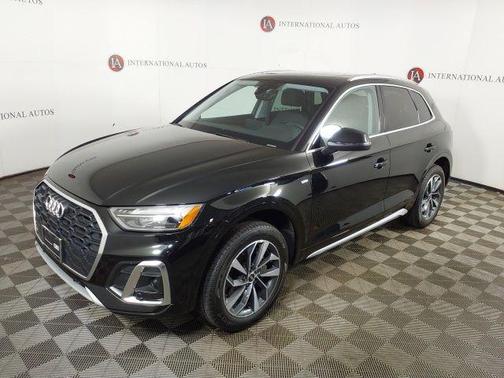 Mythos Black Metallic 2022 Audi Q5 45 S line Premium Plus