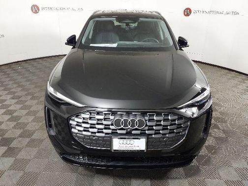 Mythos Black Metallic 2026 Audi Q5 Premium TFSI quattro S tronic