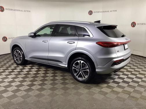2025 Audi Q5 Premium Plus