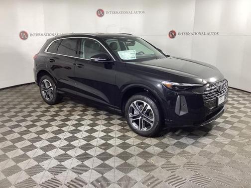 2025 Audi Q5 Premium TFSI quattro S tronic