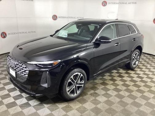 2025 Audi Q5 Premium TFSI quattro S tronic