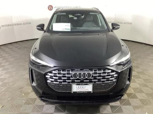 2025 Audi Q5 Premium TFSI quattro S tronic