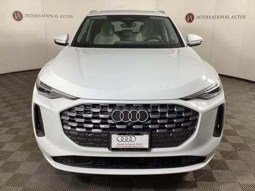 2025 Audi Q5 Premium Plus