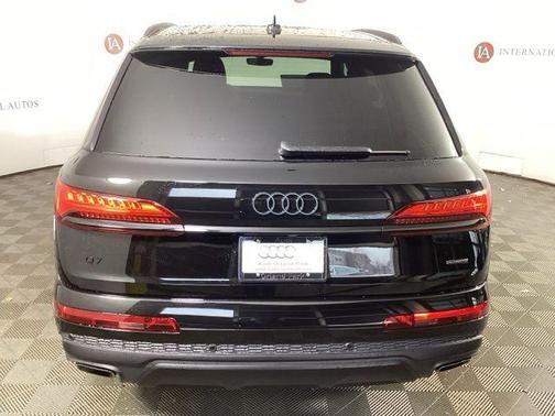2026 Audi Q7 45 Premium Plus