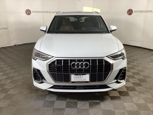 2023 Audi Q3 Premium 45 TFSI S line quattro Tiptronic