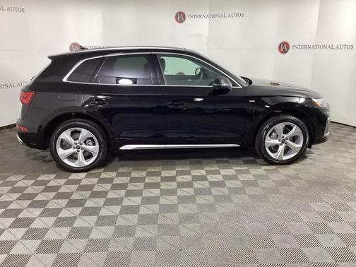 2025 Audi Q5 45 S line Premium Plus