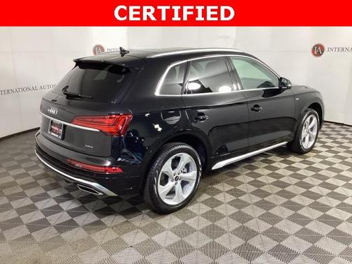 2025 Audi Q5 45 S line Premium Plus