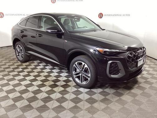 2025 Audi Q5 Sportback Premium
