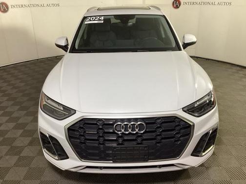 2024 Audi Q5 45 S line Premium
