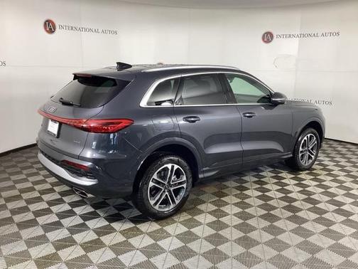 2025 Audi Q5 Premium Plus