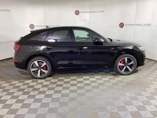 2024 Audi Q5 45 S line Premium Plus