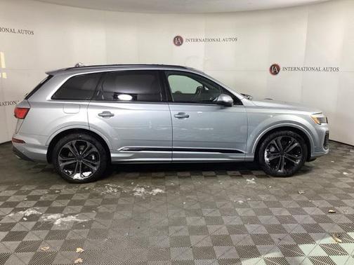 2026 Audi Q7 55 Premium Plus