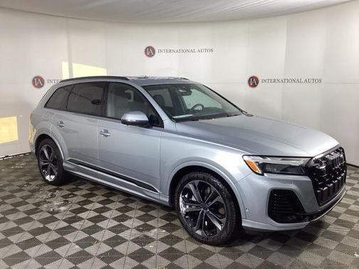 2026 Audi Q7 55 Premium Plus