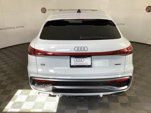 2025 Audi Q5 Premium Plus TFSI quattro S tronic