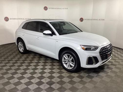 2023 Audi Q5 45 S line Premium
