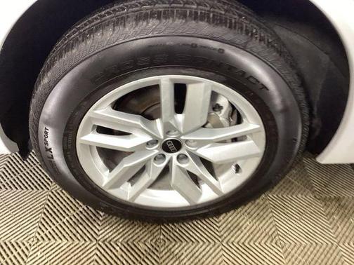 2023 Audi Q5 45 S line Premium