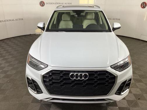 2023 Audi Q5 45 S line Premium