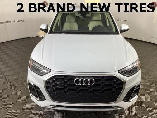 2023 Audi Q5 45 S line Premium