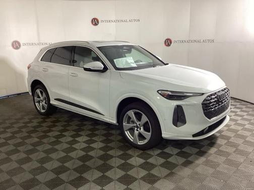 2025 Audi Q5 Premium Plus