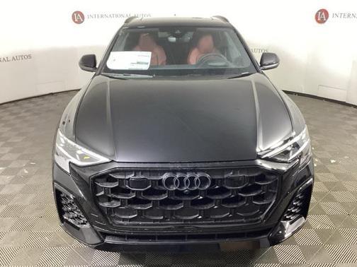 2026 Audi SQ8 4.0T Prestige