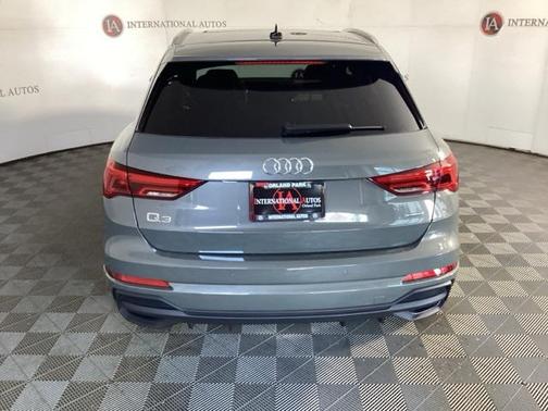 2024 Audi Q3 45 S line Premium Plus