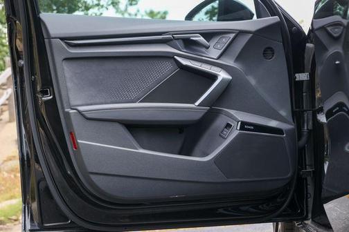 Mythos Black Metallic 2025 Audi RS 3 TFSI quattro S tronic